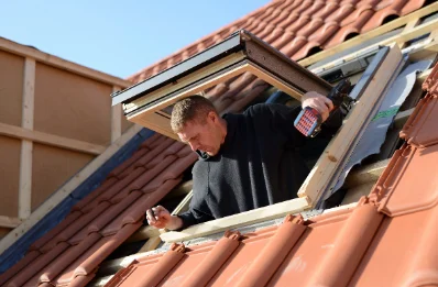 Pose de fenêtres de toit Velux à Languidic